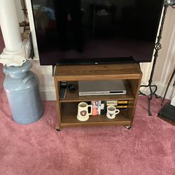 Tv/Stand