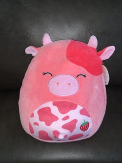 12” Calynda Strawberry Cow Squishmallow (New with Tags)