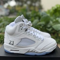 Air Jordan 5 Retro 'White Metallic''