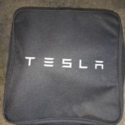 Tesla EV Charger 