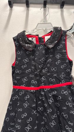 NWT Minnie Mouse girls dress