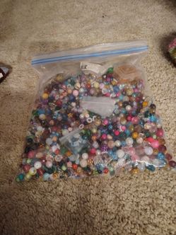Glass beads for jewelry making