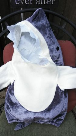 Baby Shark Costume Size 6-12 Month
