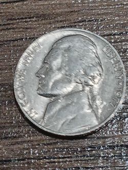 This Is A Great Piece For Your Collection Only For Collectors Collectable (1977)Jefferson Nickel 