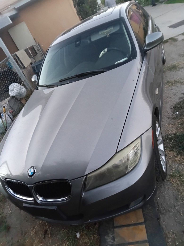328 I