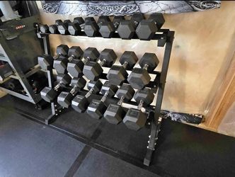 5-50 lb Dumbell set