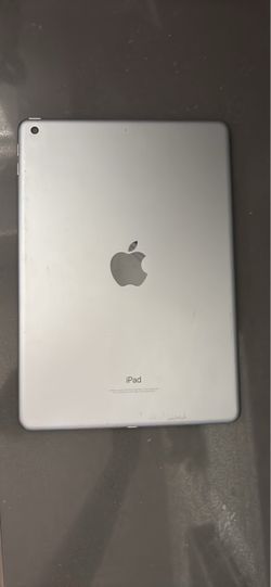 Apple iPad Silver Tablet Gen 8