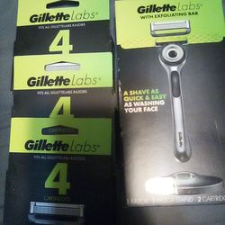 Gillette Shaver With Exfoliating Bar And 3 PACKS Of Refills
