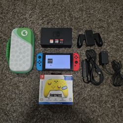 Nintendo - Original Switch, PowerA Pro Controller, Case, 256gb SD Card, 3 Games & More!