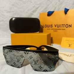 Louis Vuitton Unisex Sunglasses 
