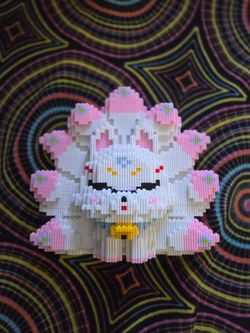 Ninetailed Fox Built Figure