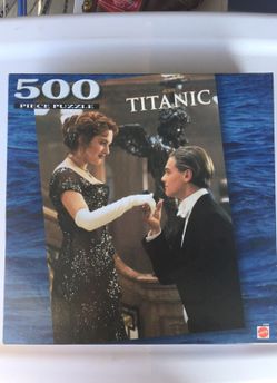 NEW 500 PC Titanic puzzle