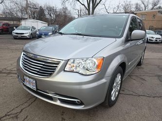 2015 Chrysler Town & Country