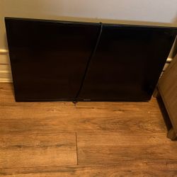 Selling My Samsung 40” Smart flat Screen TV 