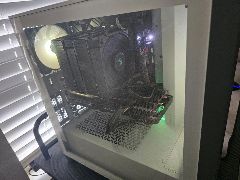 Custom Gaming PC $850 Open To Negotiation