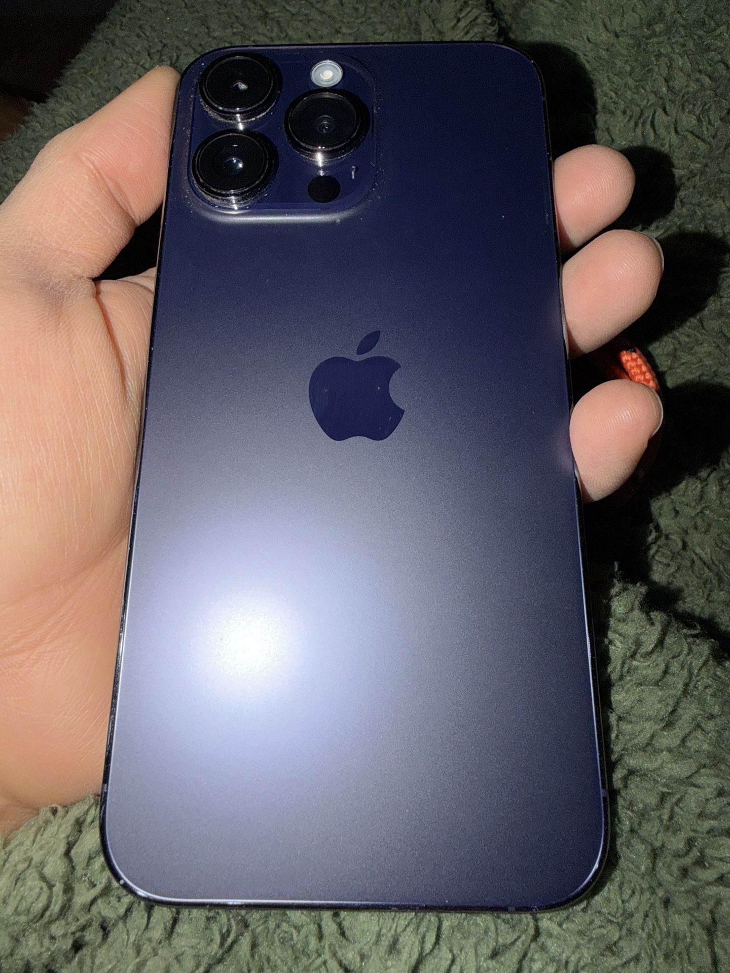 Unlocked 14 Pro Max 128gb Purple 90% battery capacity