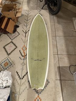 Bat Tail Quad Surfboard