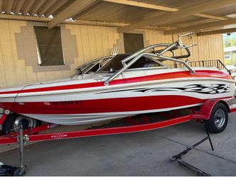 2005 Tahoe boat