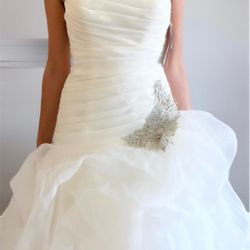 Beautiful Brand new Wedding Dress 