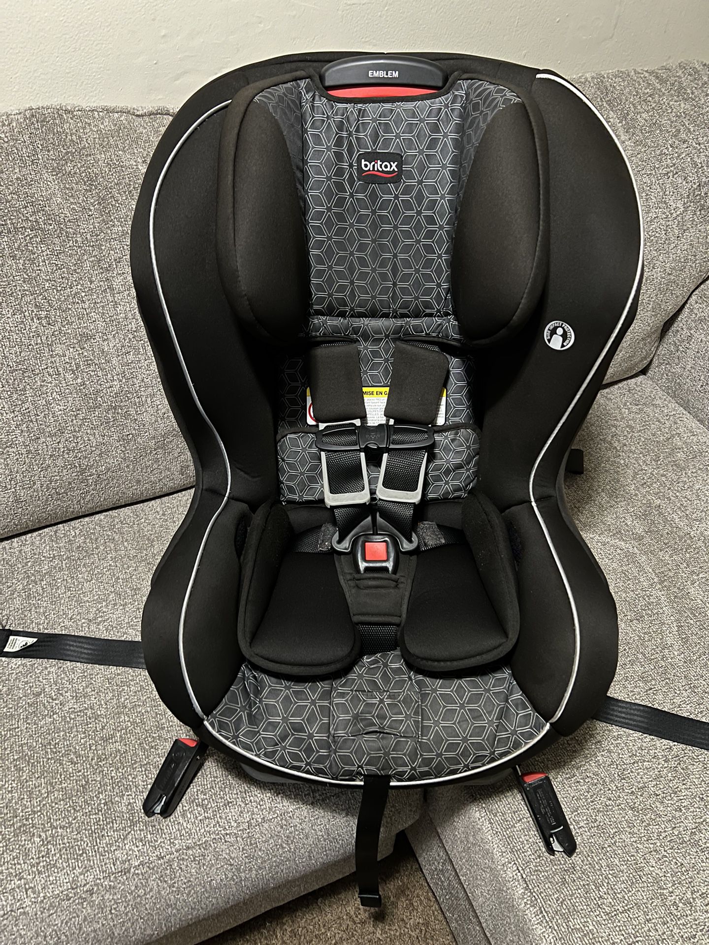 Britax Emblem 3 Stage Convertible Car Seat