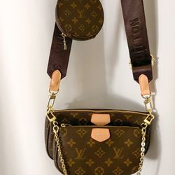 Louis Vuitton Pochette Bag