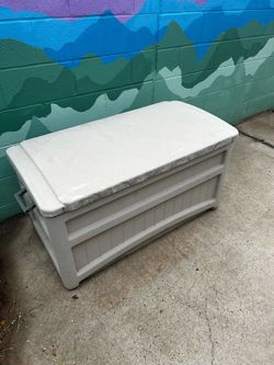 Free Outdoor boxes