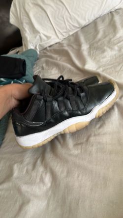 Jordan 11s size 6y