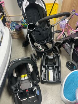 Graco stroller car seat and base