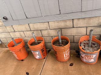 Free Concrete Pole support
