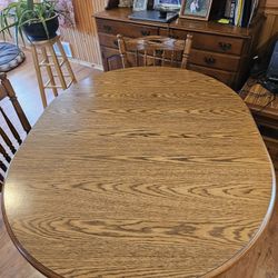 Dining Table & Chairs