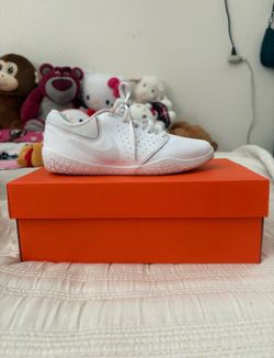 Nike Sideline Cheer Shoes