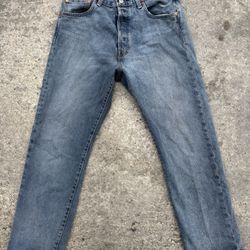 Mens Levis Jean