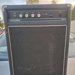 Acoustic B10 Bass Amp