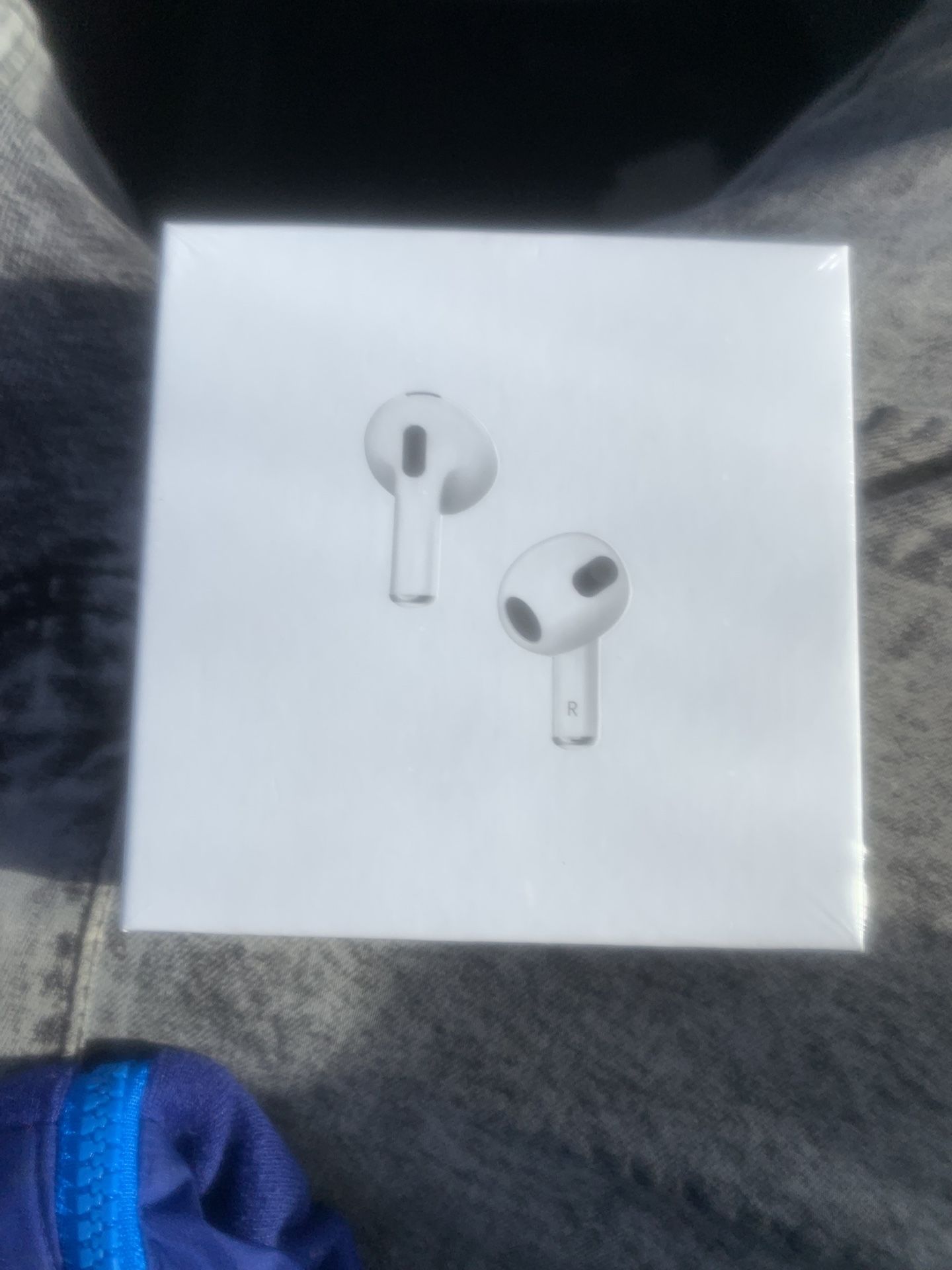 Apple AirPods(Generation 4)