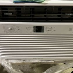 Air Conditioner In-window Smart  w/ Remote 8000 BTU