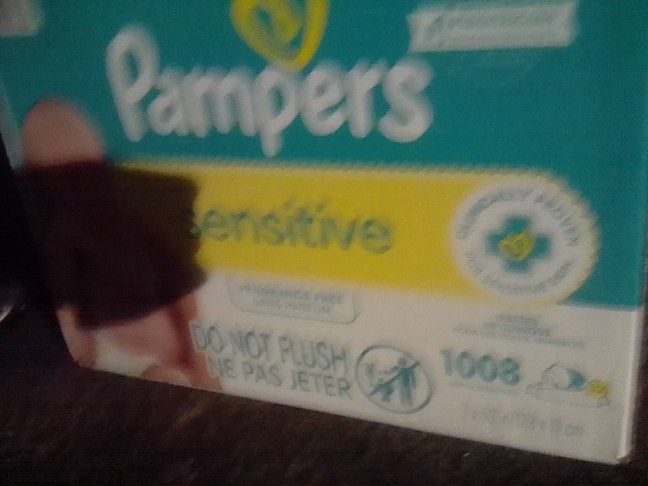 BRAND NEW BIG BOXES OF PAMPERS WIPES.....1008 WIPES INSIDE .