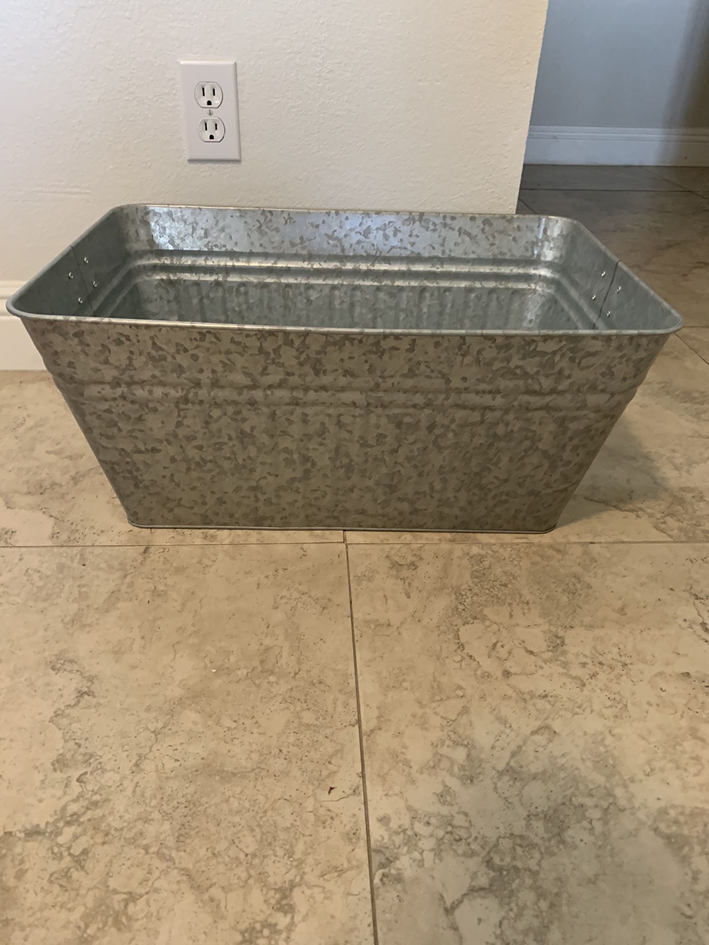 Galvanized Metal Tub