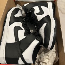 W Nike Dunk High Size 9W/7.5M