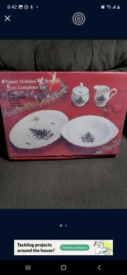 Happy Holidays Nikko  5 Pieces Completer Set