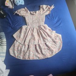 Beautiful Dress Size 5