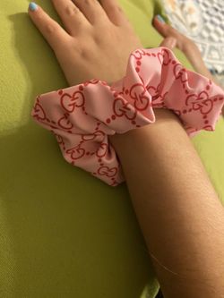 Custom hair scrunchie