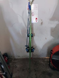 Snow skis
