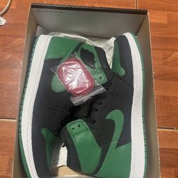 Jordan 1 Retro High Pine Green Black 