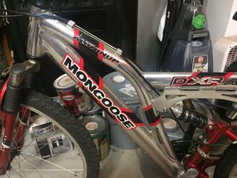 Mongoose bike cheap dxr aluminum