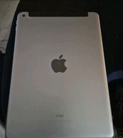 Apple iPad 9.7" Gray & Black Screen Locked Not Tested For Par Only
