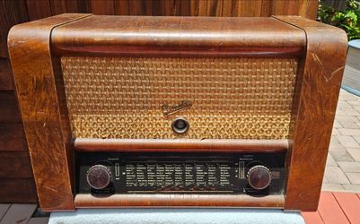 Vintage Graetz Super 151W Tube Radio 1950s Germany German Restoration Project UNTESTED