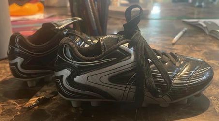 YOUTH KIDS Vizari Size 9 Cleats