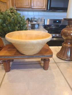 Small wooden bowl. No other items for sake