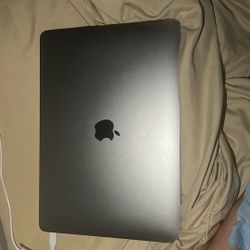 MacBook  Air 13