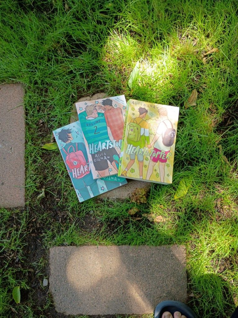Heartstopper, Books 1-3
